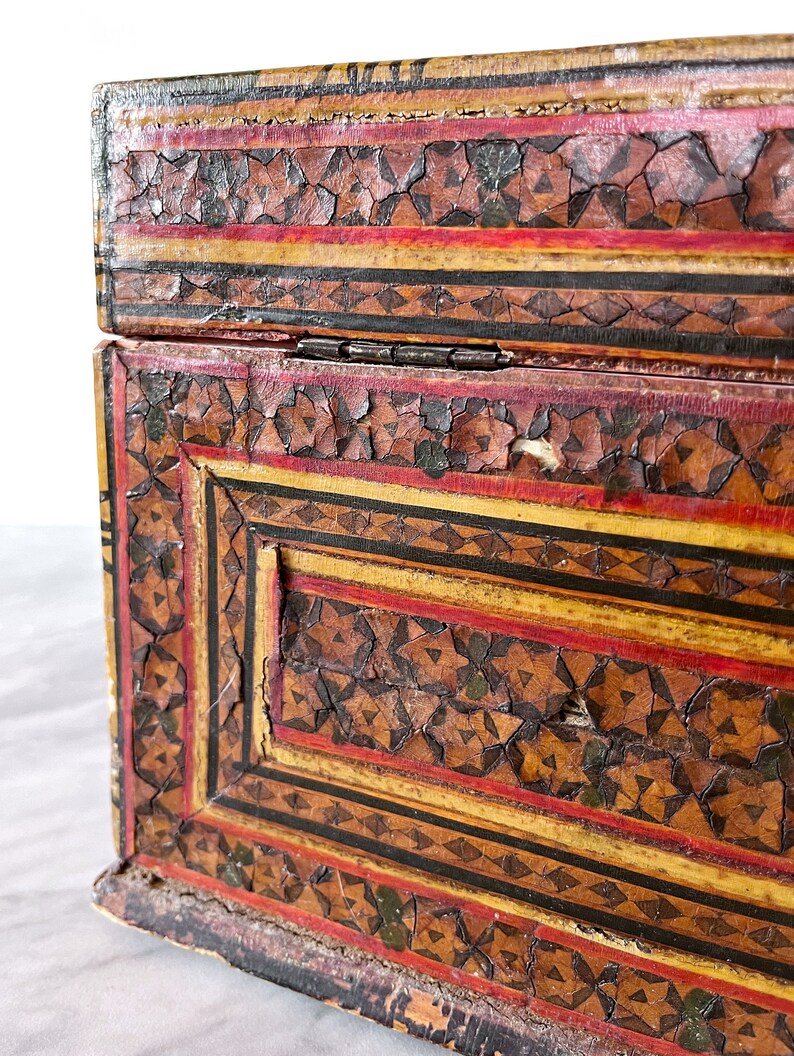 Antique 14" Khatam Khari Star Inlay Wooden Jewelry Chest Box - 18th 19th Century Persian M، نمای 2