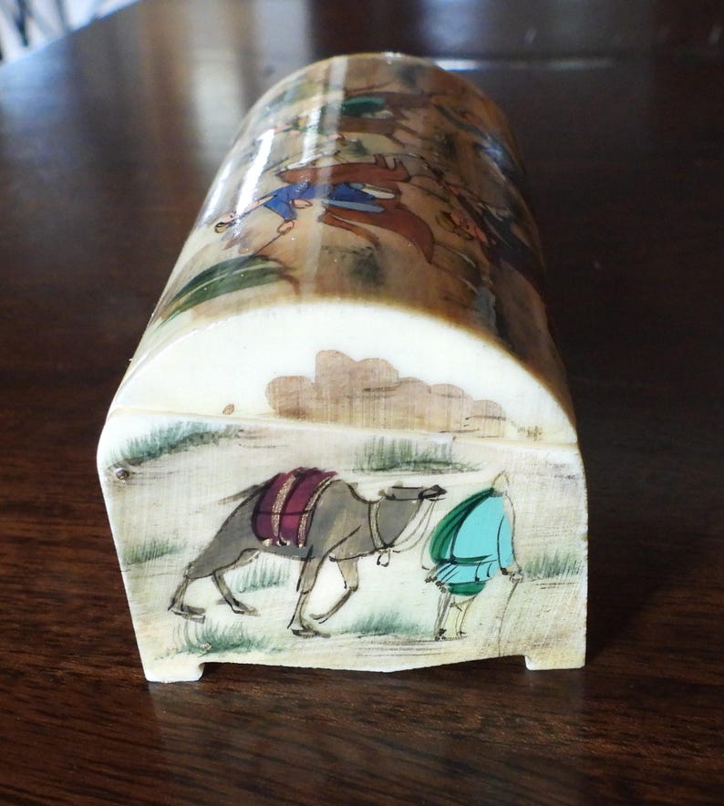 Vintage Persian Hand-Painted Camel Bone Trinket Box with Removeable Inside Shelf، نمای 3