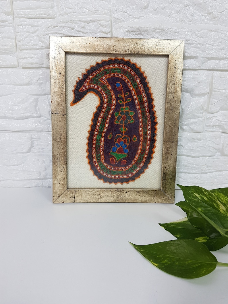 Embroidered fabric with Woolen Yarn, Paisley Design Embroidery, Persian Art, Embroidery Fr, view 2