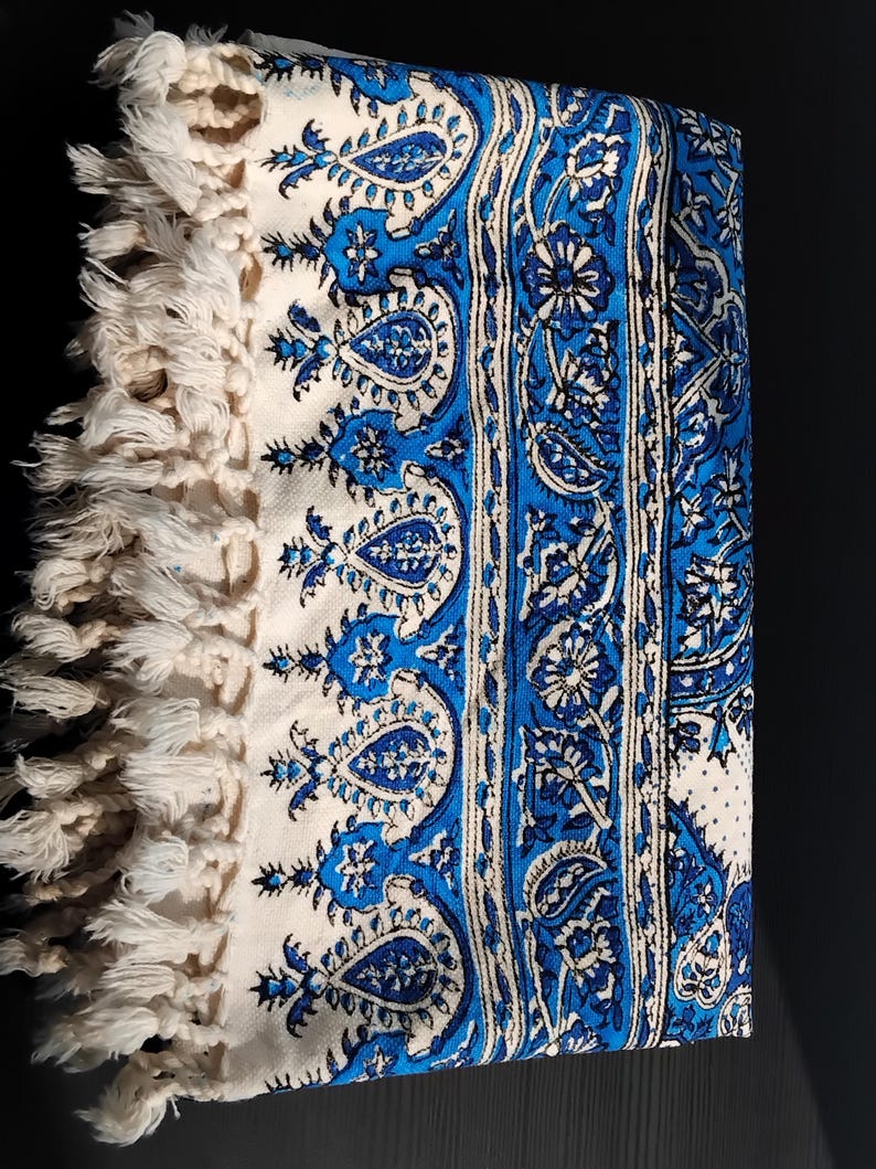 Blue Cotton Tablecloth: Ghalamkar Block Print - 100x150cm، نمای 3