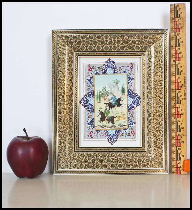 Persian Miniature Painting Of Hunting Scene Khatam Kari Inlaid Marquetry Frame 8X10، نمای 2