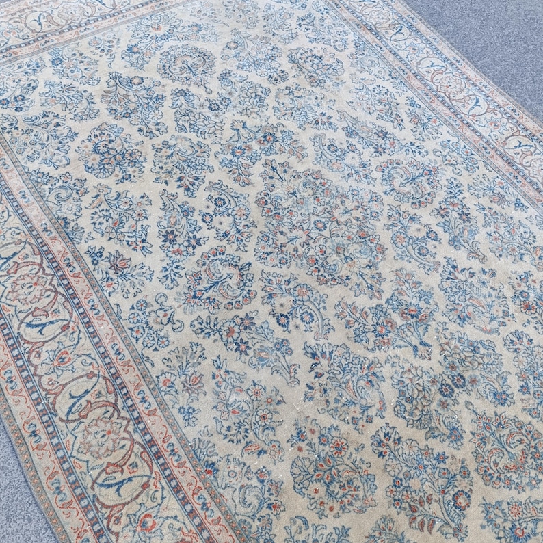 Vintage Hand-Knotted Persian Rug: 7.8x10.6 ft, Blue Ivory Floral Wool Carpet, view 3