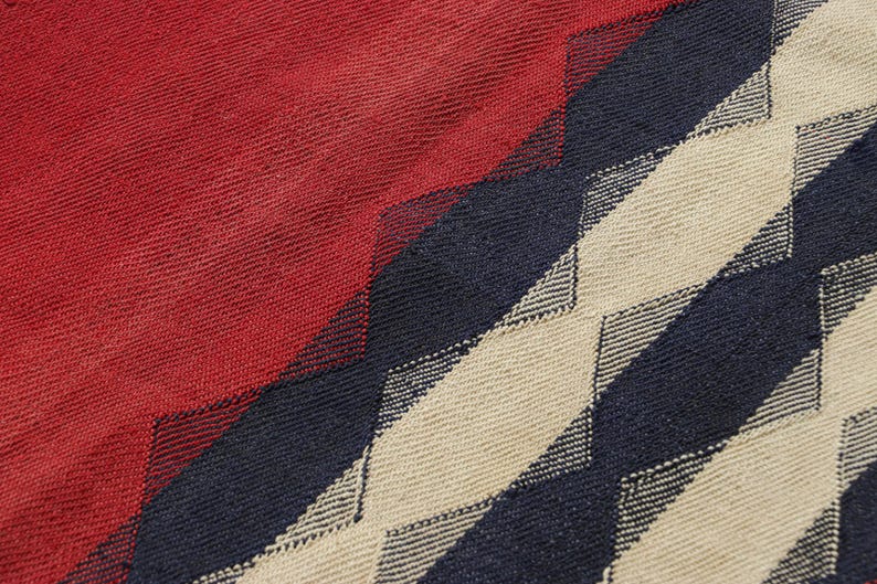 Vintage Jajim Kilim in Red, Blue, and Ivory Tones - Rug & Kilim، نمای 2