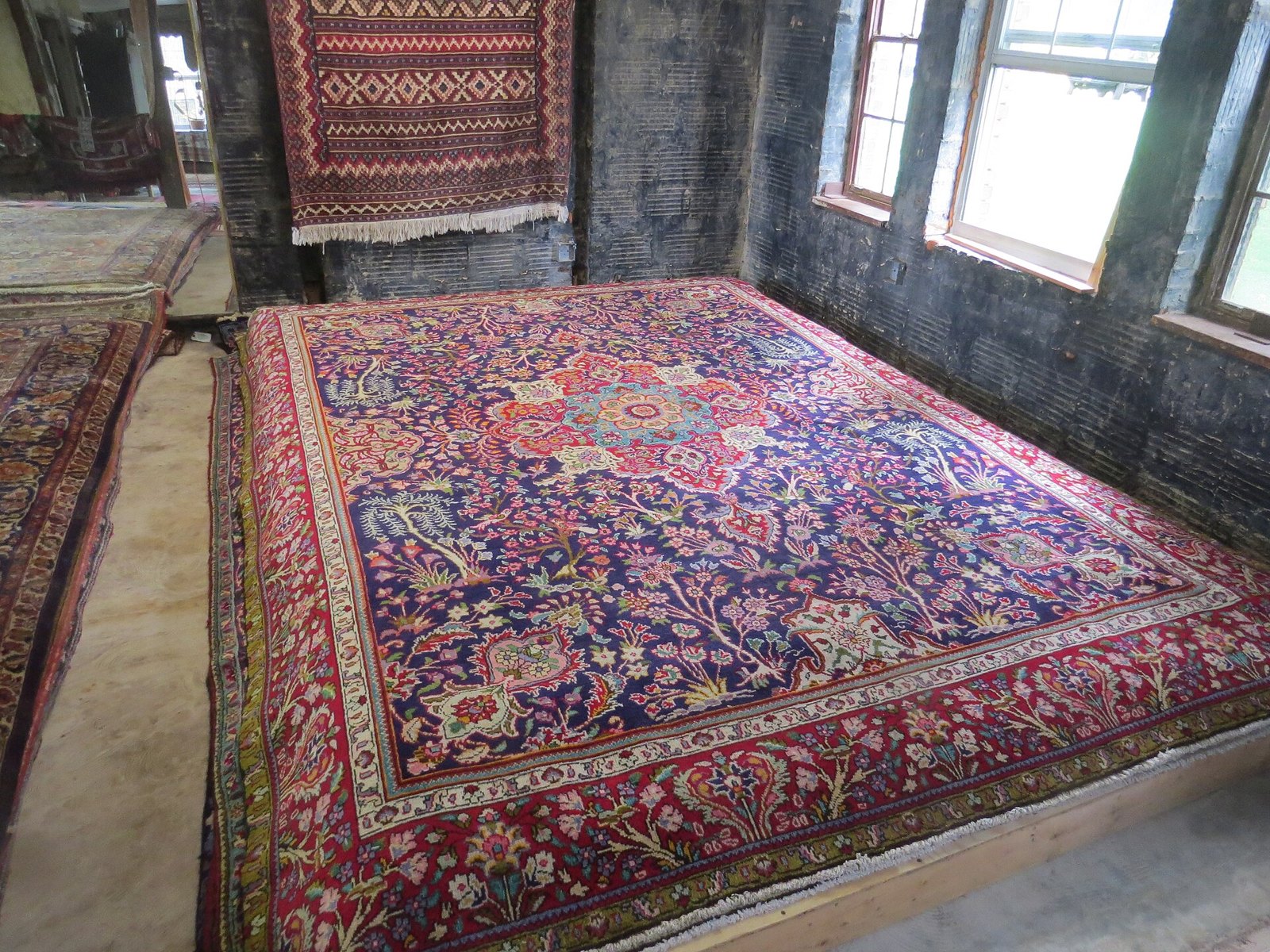 Tabriz Medallion Carpet