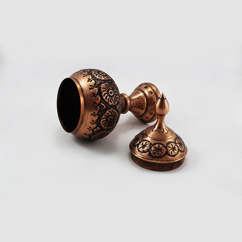 Ghalamzani Sugar Bowl, art of engraving on metal، نمای 3
