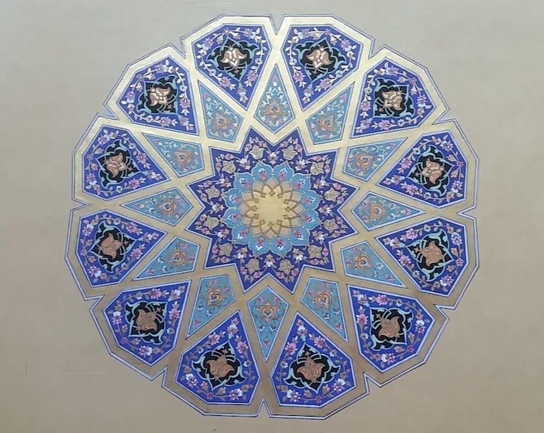 Handmade Persian Illumination Artwork – 24k Gold Shamsa Design, Framed، نمای 3