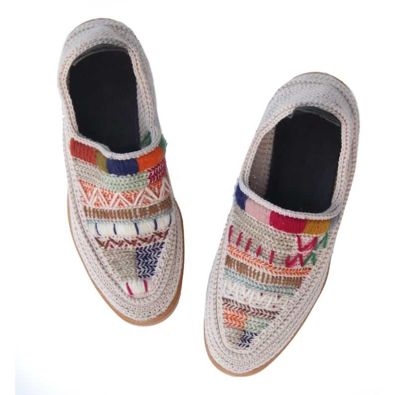 Persian Giveh Shoes، نمای 2
