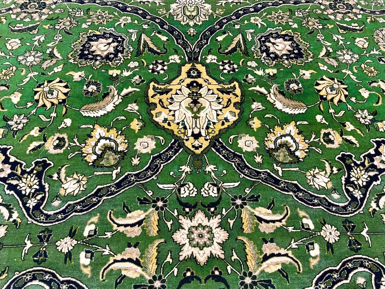 1.2 yards - Persian Carpet velvet fabric - House of Hackney Zanjan velvet - Persian rug pa، نمای 2