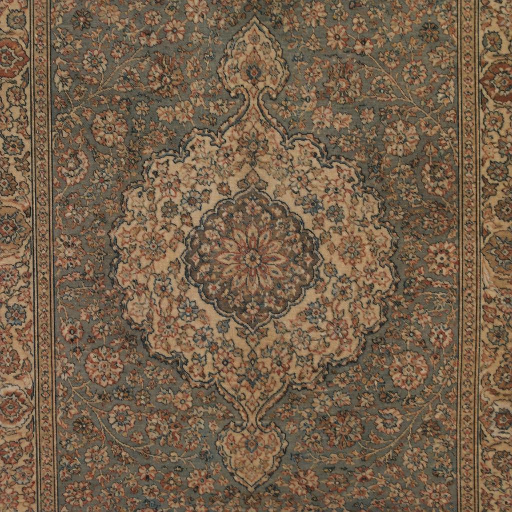 Carpets & Rugs
